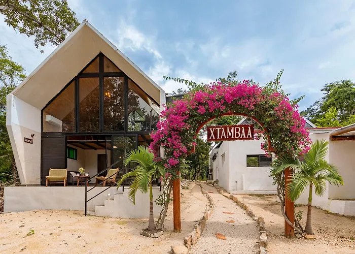 Lodge Xtambaa Selva *