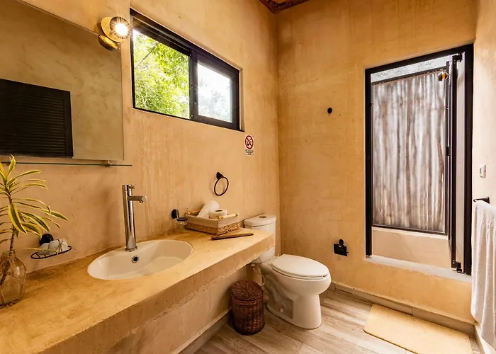 Lodge Xtambaa Selva Tulum